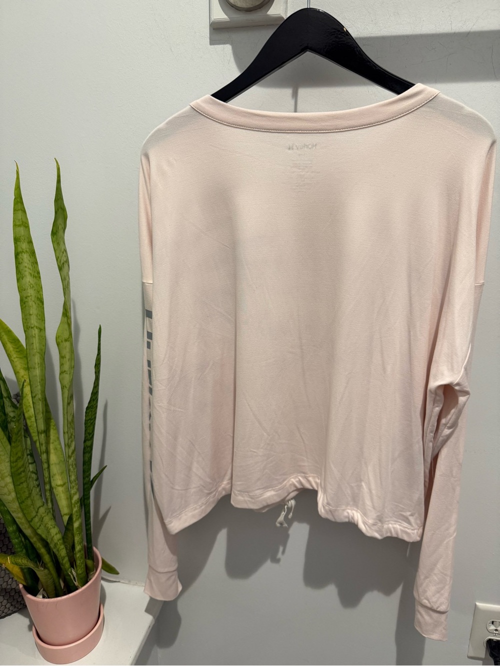 Hurley Women's Thin Pale Pink Long Sleeve Drawstring Pullover - Picture 3 of 3